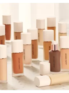 Nova-base-Laura-Mercier-2.jpg